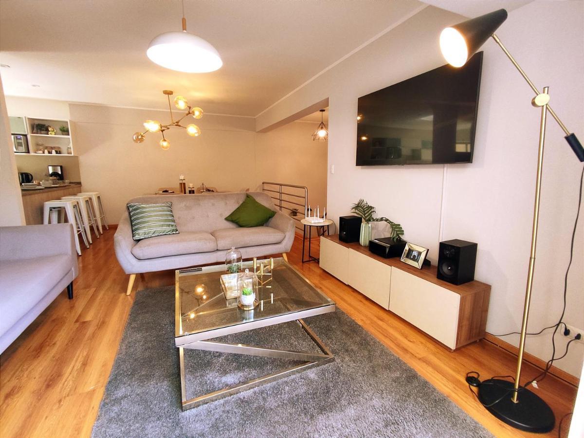 Apartamento Penthouse Con Calefaccion Piscina Temperada Miraflores *